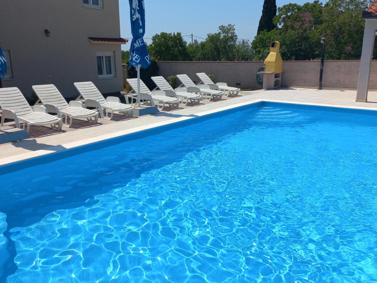 Villa Brcina Pula Bagian luar foto